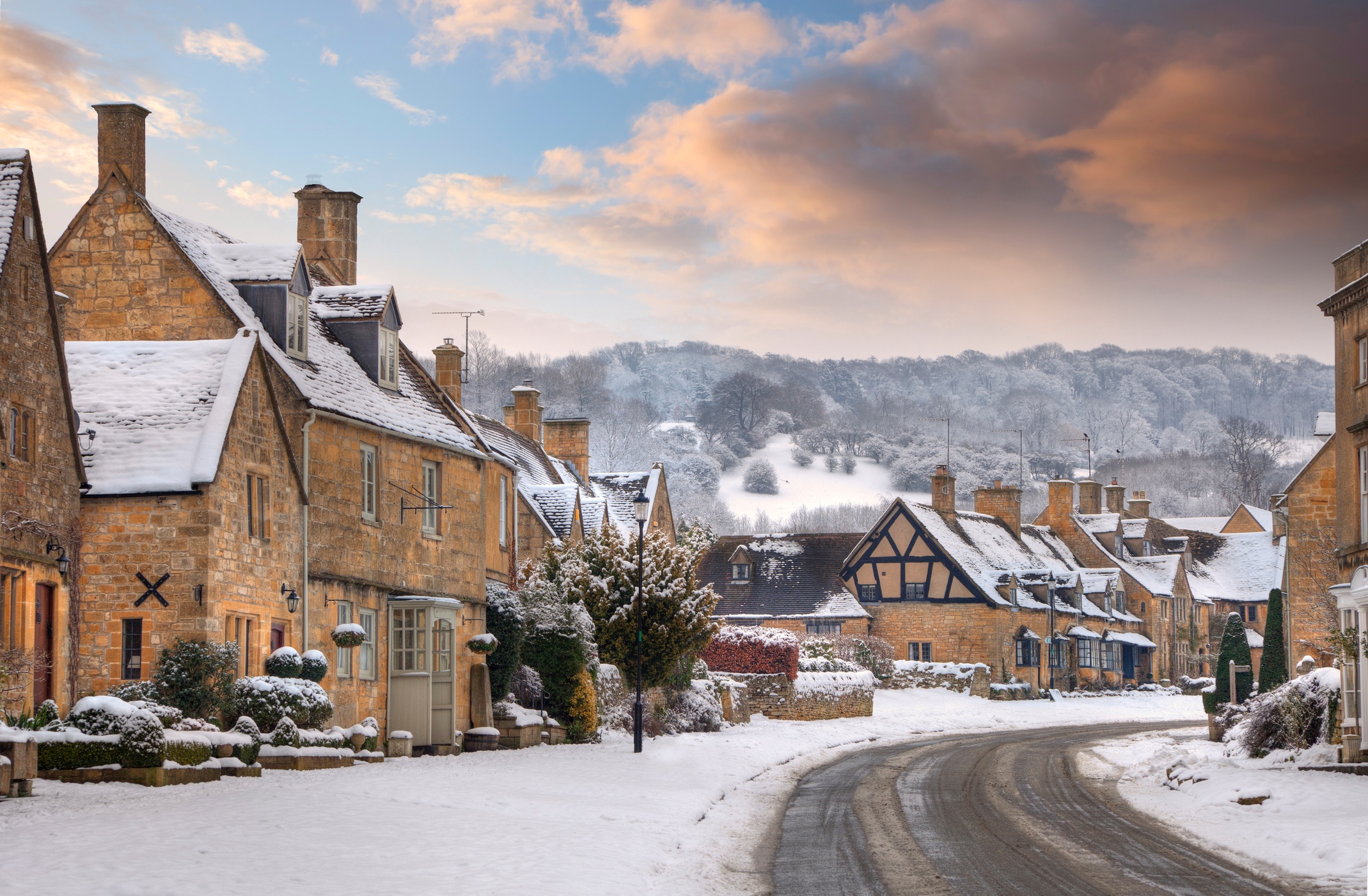iStock-182283547_The Cotswolds_Winter
