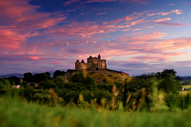 castlesrockofcashel.jpg