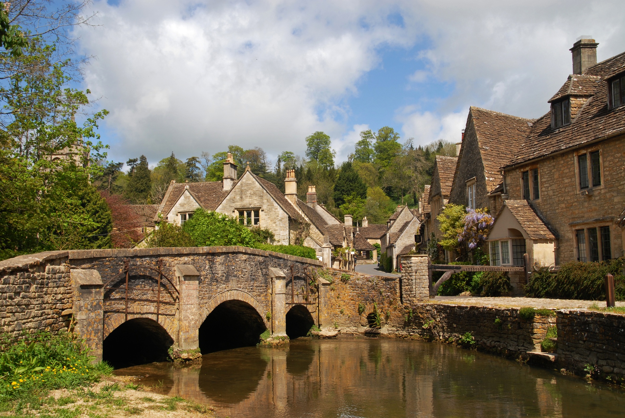 iStock-878533610_The Cotswolds